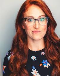 Lauren Perri's Instagram, Twitter & Facebook