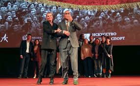 Это художественная картина о расстреле демонстрации. Film Konchalovskogo O Rasstrele V Novocherkasske Vydvinuli Na Oskar Obshestvo Rbk