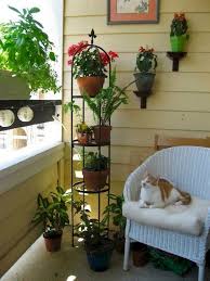 36 Comfy Apartment Balcony Decorating Ideas On A Budget Small Apartment Patio Small Patio Decor Small Patio Garden