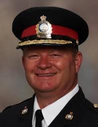 Deanna Buckland's Instagram, Twitter & Facebook