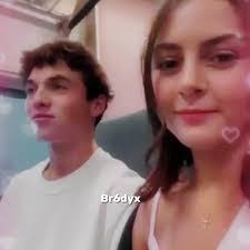 Julia Thomason's Instagram, Twitter & Facebook