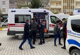 12:45 adıyaman'da kaçak kazı yapan 5 kişi suçüstü yakalandı. Qvc Qpl0d2xpxm