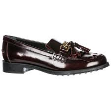 Le mocassin est la chaussure indispensable pour adopter un look preppy. Mocassin Tod S Double T Xxw0ru0am20shar810 Bordeaux Frmoda Com