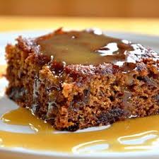Recette Pouding Aux Dattes Sauce Au Caramel In 2020 Caramel Desserts Dessert Recipes Desserts