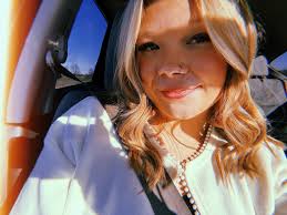 Hi everyone! My name is Macie, and i'm a junior at Anthony Wayne. I  currently work at the Fort Megs YMCA in the KidZone/Babyzone, as well as  teach dance classes there. I