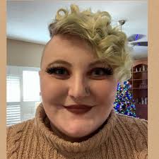 Why do characters in Bluey have custom license plates?