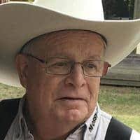 Penny Hoyt's Instagram, Twitter & Facebook