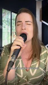 Uma linda e dolorosa canção! ❤️, Piano e voz: Janiny, #paginadeamigos  #chitaozinhoexororo