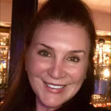 What are good dinner spots in Philadelphia's historic district for a  conversation?