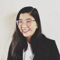 Anna Yan's Instagram, Twitter & Facebook