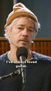 This week our Sheroes in the Spotlight are Ana Perrote and Carlotta Cosials  of the Spanish band Hinds. Their latest album Viva Hinds! is the result of  their recommitment to each other