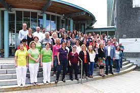 Sie hält 90% der gesellschafftsanteile und unterstützt. Stiftung Caritas Haus Feldberg Caritas Haus Feldberg