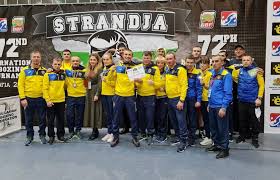 Хижняк з першого раунду підтверджував своє прізвисько «полтавський танк». Hizhnyak Tretij God Podryad Vyigral Turnira Strandzha Isport Ua