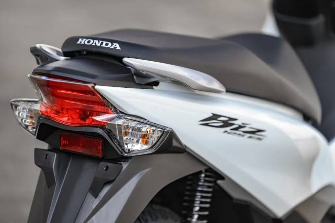 Honda Biz 2027: o que muda na moto 125? - Carros e Garagem