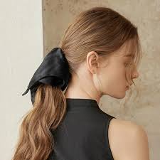 Clara Large Scrunchies