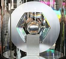 Find out which football teams are leading the pack or at the foot of the table in the french ligue 1 on bbc sport. Ligue 1 Wikipedia