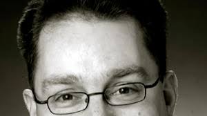 Ihrem erfahrungsbericht schildert sie, weshalb eine ordentliche portion mut im richtigen augenblick sie in ihrer karriere ein ganzes. Simon Kucher Partners Fabian Braun Wird Partner Neue Kopfe Faz