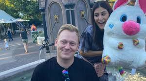 Jens heinz richard knossalla (* 7. Knossi Freundin Bild Zeigt Beide Glucklich Fans Schockiert Computer Bild