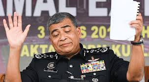 Paragraph 20 of the perintah tetap ketua polis negara (ptkpn) a501 states that when an auxiliary police collaborates with a regular police officer, the auxiliary police has to be lower in. Wadah Baru Khalid Sah Bersara Jawatan Ketua Polis Negara