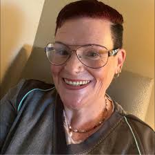 What are good food options near Upstate University Hospital in Syracuse, NY?