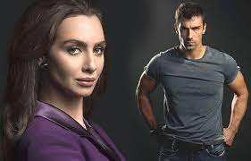 Buradaki başarısından dolayı yönetmenlerin ve yapımcıların dikkatlerini çekerek birçok film ve dizilerde rol almayı başardı. Birce Akalay Ve Ibrahim Celikkol Un Yeni Dizisi Belli Oldu
