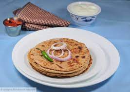 Delicious Rajgira Aloo Roti Flatbread Made With Gluten Free Amaranth Flour And Potato And Spices Simple Flat Bread Goes Well With Any Food Easy Flatbread Roti