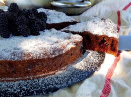 Jetzt verteilst du teig für drei kleine pfannkuchen in der pfanne und belegst sie sofort mit apfelspalten. Kuchen Backen Ohne Ofen Schokokuchen In Der Pfanne Backen Ohne Eier Kochen Und Backen Im Wohnmobil De