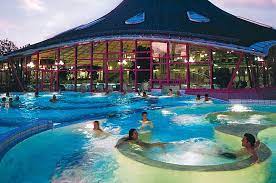 Nach der zahl seiner einwohner ist bad neuenahr der größte einzelort im landkreis (knapp zehn prozent der bevölkerung des kreises). Bad Neuenahr Ahr Therme Rhein Eifel Tv