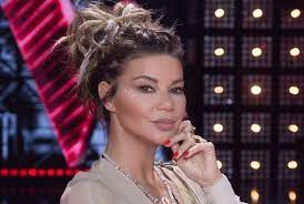 Edyta górniak została nominowana do biological nonsense 2020 za teorię o maskach. The Voice Of Poland Edyta Gorniak Wzruszona Wystepem Anny Gasienicy Byrcyn Chcialabym Spiewac Jak Ty Poplynely Lzy