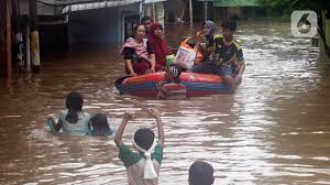 Hal ini demikian, hujan yang tidak berhenti menyebabkan banjir. Kajian Ahli Perencanaan Soal Langkah Atasi Banjir Bisnis Liputan6 Com