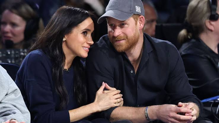 Harry and Meghan blame 'extraordinarily reckless' paparazzi for security  scare at children's school :: WRAL.com