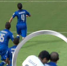Suarez ist einer der besten spieler der welt. Luis Suarez Attackiert Giorgio Chiellini Mit Biss Bilder Fotos Welt