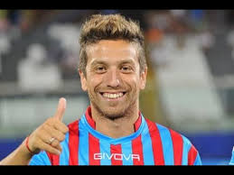 Il fantasista argentino, in rotta con gasperini, ha detto sì al ds monchi, al lavoro l' atalanta che ne possiede il cartellino è l'unica ad aver dimenticato papu gomez. Tutti I Gol Di Gomez Al Catania Youtube