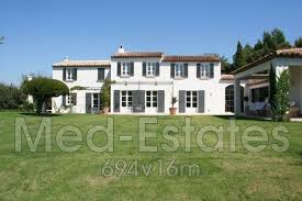 Grimaud Superbe Bastide Proche Du Village Superbe Bastide Situa C E Pra Sa Du Village Ma C Dia C Val De Grimaud Ave Immobilier Immobilier De Prestige Bastide