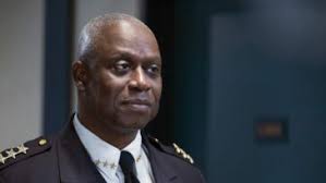 Brooklyn Nine-Nine S8E6: "The Set Up"