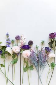 1000+ designs at your finger tips. Make This Easy Ultra Violet Wedding Bouquet For Spring Ruffled