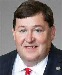 Ernie Mcgee's Instagram, Twitter & Facebook