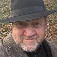 I believe it's how the owner trains the dog.