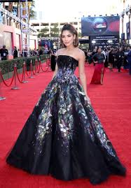We've got 11 questions—how many will you get right? Alejandra Espinoza Nbsp Vestidos De Gala Vestido De Cuento De Hadas Vestidos De Fiesta