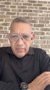 Sandra Oyola's Instagram, Twitter & Facebook