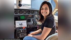 Bezos invited his brother and funk, a female aerospace pioneer, to join the flight. 0fdjvsqqw4tbwm