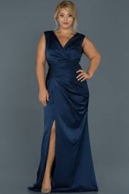 Lacivert V Yaka Yirtmacli Buyuk Beden Abiye Abu049 V Yaka Giyim The Dress