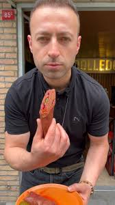 Lavaş yok, kalori yok 🔥, 🛵 İstanbul’un her yerine paket servisimiz  bulunmaktadır., Sipariş için;, 📞 0 (212) 258 61 17, #rolledo  #rolledohandmade #handmadeçiğköfte #roll #çiğköfte