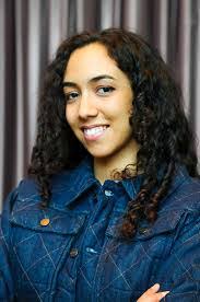 Leah Chandler's Instagram, Twitter & Facebook