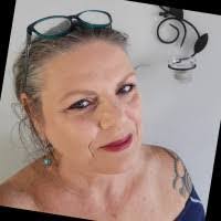 Delaine Campbell's Instagram, Twitter & Facebook