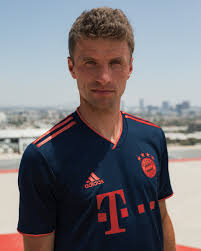 Camisa Do Bayern De Munique Azul E Vermelha Terceira Camisa Do Bayern De Munique 2019 2020 Adidas Mdf