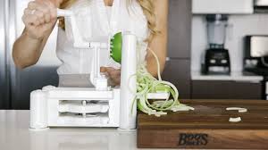 What blade to use on sprial zucchini. Spiralizer Beginner S Guide 10 Vegetables To Spiralize Spiralizer Recipes Downshiftology
