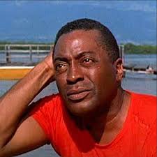 John Kitzmiller, som spelade Quarrel i "Dr. No", avled den 23 februari  1965. Enligt min mening är det alltid de stödjande skådespelarna som gör  007-filmerna intressanta. : r/JamesBond