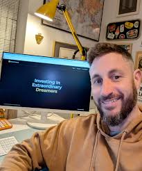 Oli Harris (@ohchopper)