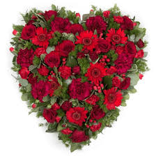 The end bead color is indicated by the color of flowers that are chosen as well as the color we choose that compliments your flowers. Hsw 01 Classic Heart Shape Wreath Tfs Funeral Flowers Singapore